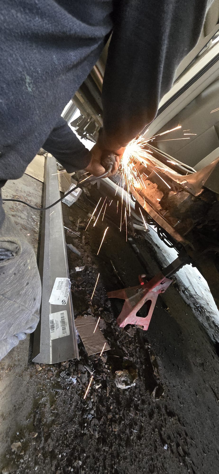 Rocker panel repair and rust repair near Delaware Ontario