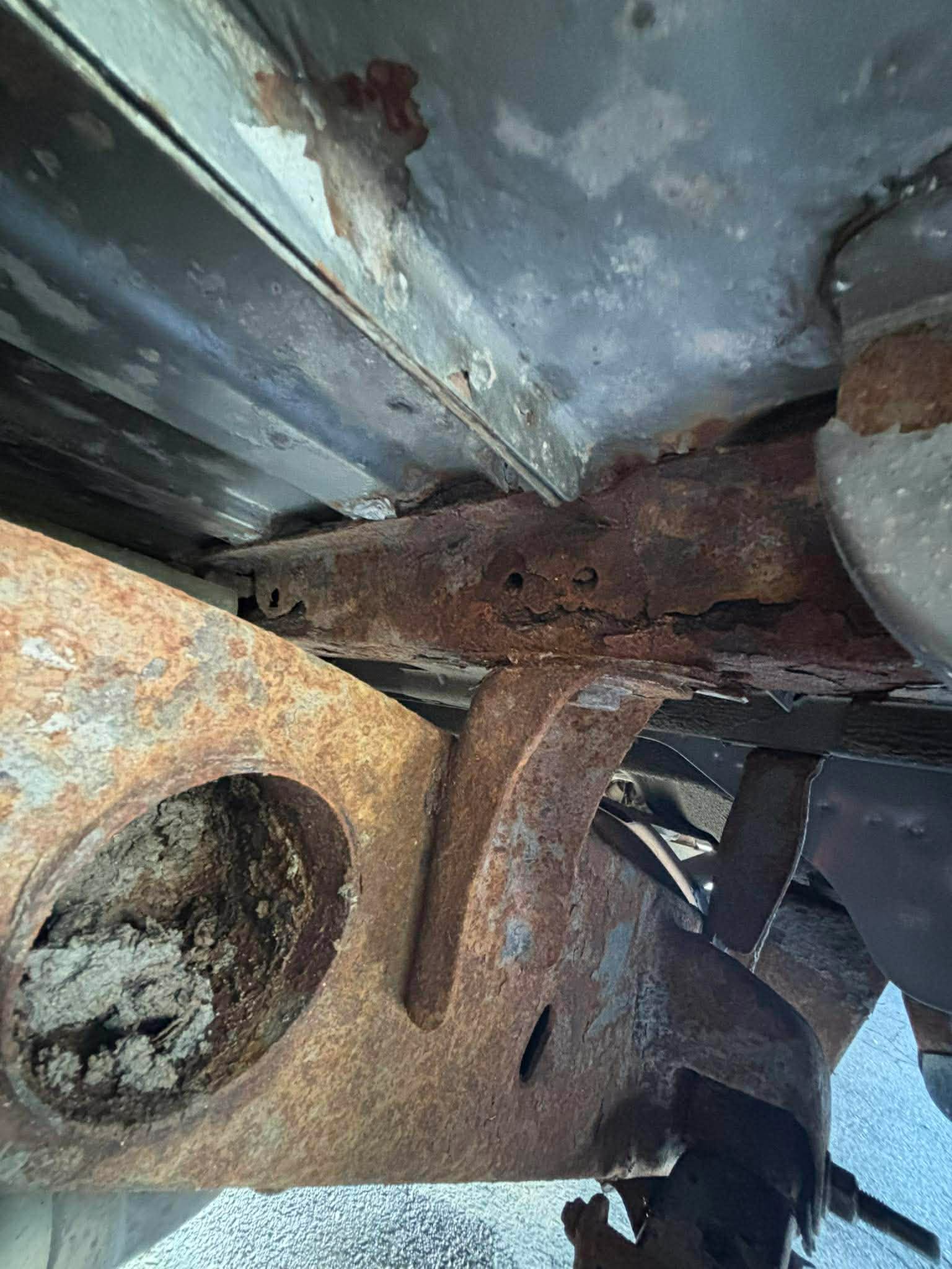 Rocker panel repair and rust repair near Dorchester Ontario